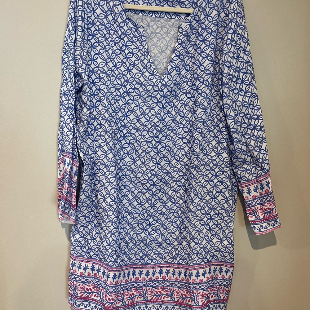 Vineyard Vines Blue, White, Pink Beach Coverup.